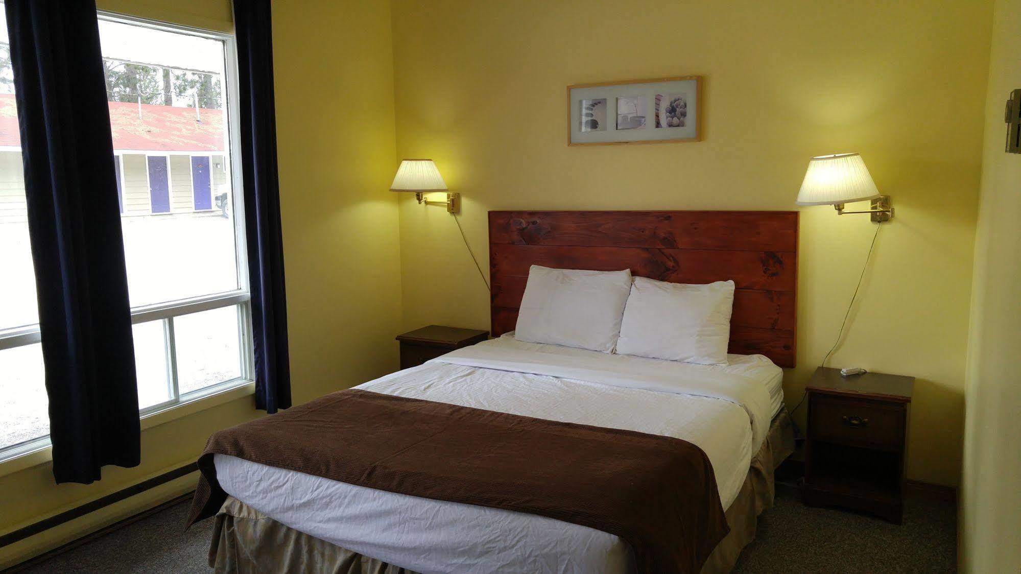 הנטסוויל Tulip Inn מראה חיצוני תמונה