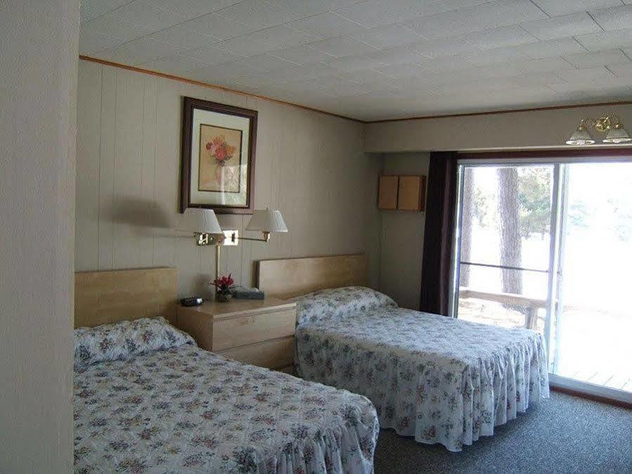הנטסוויל Tulip Inn מראה חיצוני תמונה